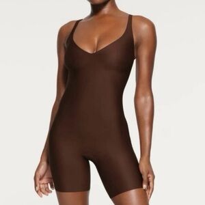 SKIMS Brown V-Neck Seamless Shapewear Bodysuit